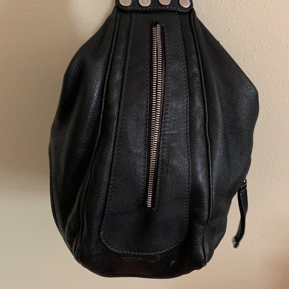 VINTAGE TOD’S HOBO BAG - Picture 5 of 13